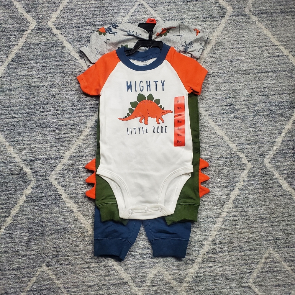 Carter's Dinosaur Print 4 piece set Size 9 months